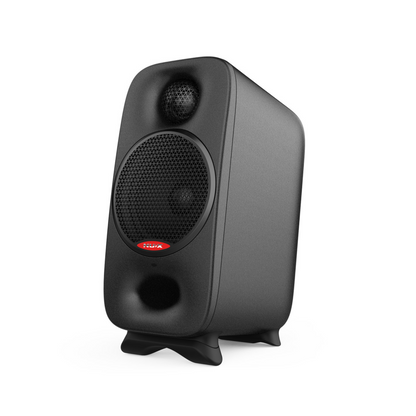 NUX Axon 3 Studio Monitor Speaker With Carrying Bag