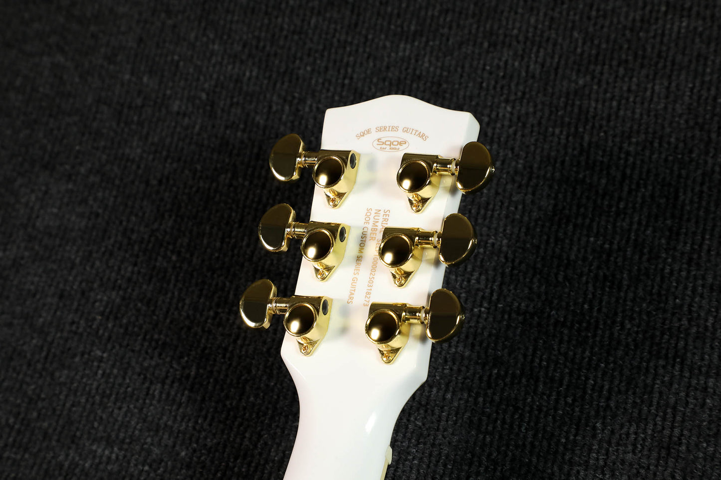 Sqoe SELP300 Les Paul Custom Electric Guitar w/ Hard Case, White