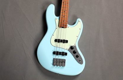 Sqoe SJB600  Jazz Bass Guitar, Sky Blue