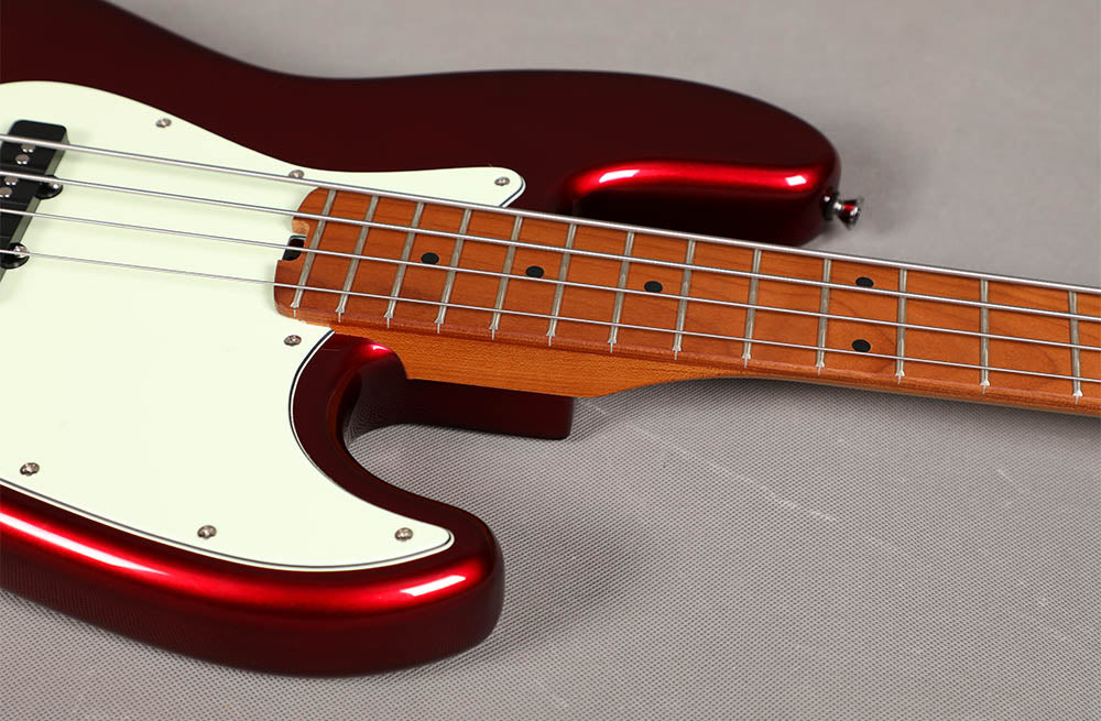 Sqoe SJB600 Jazz Bass Guitar, Metal Red