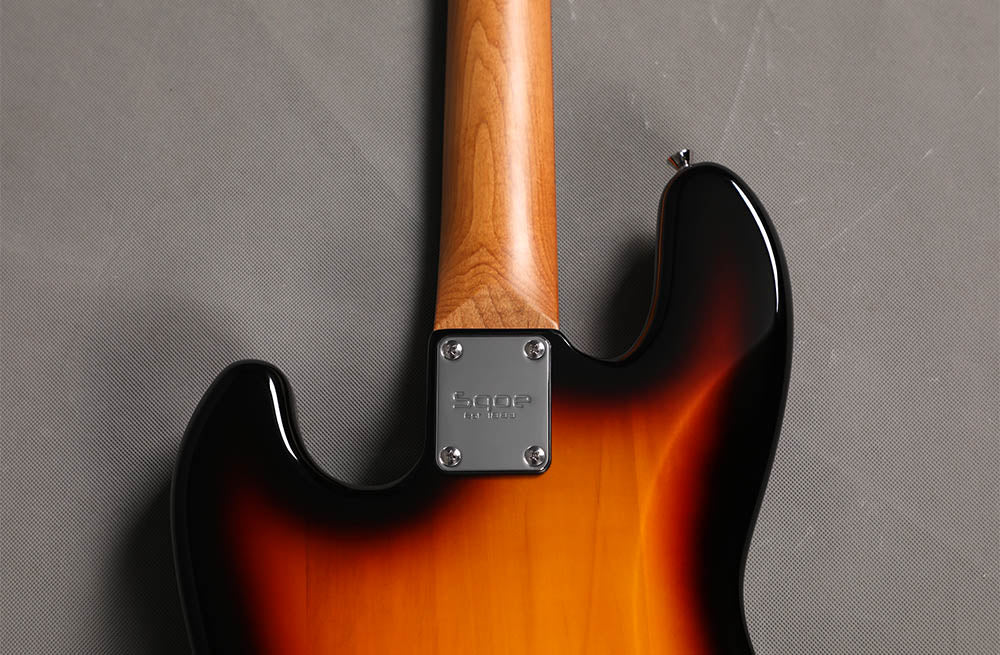 Sqoe SJB600 Jazz Bass Guitar, Sunburst