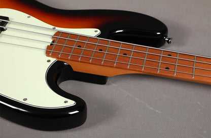 Sqoe SJB600 Jazz Bass Guitar, Sunburst