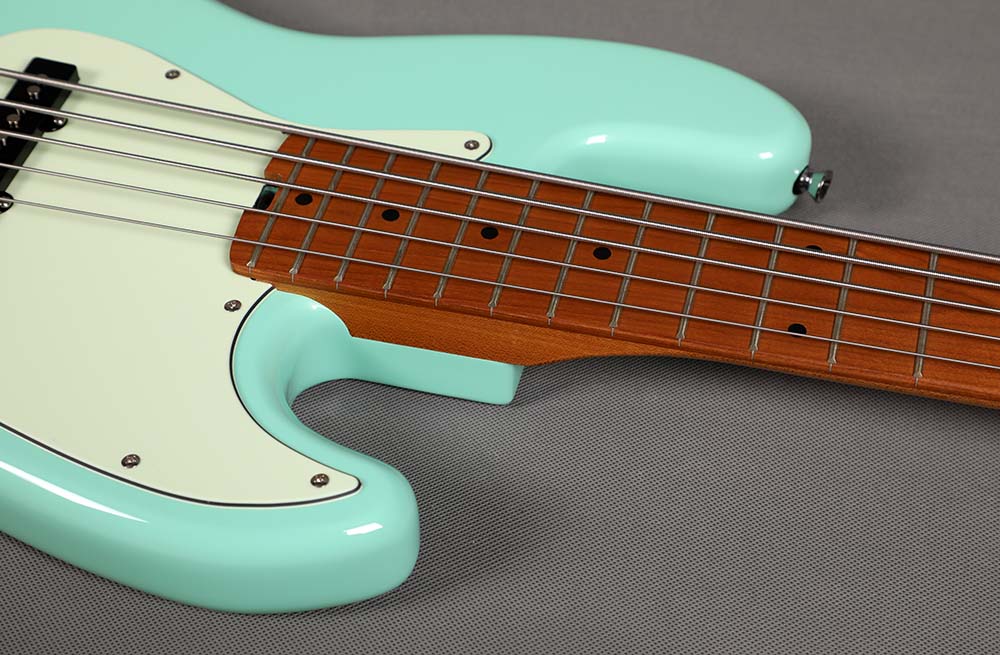 Sqoe SJB650 5-String Jazz Bass Guitar, Mint Green