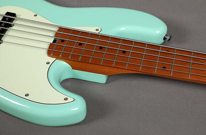 Sqoe SJB650 5-String Jazz Bass Guitar, Mint Green