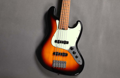 Sqoe SJB650 5-String Jazz Bass Guitar, Sunburst
