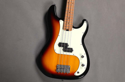 Sqoe SPB600 Precision Bass Guitar, Sunburst