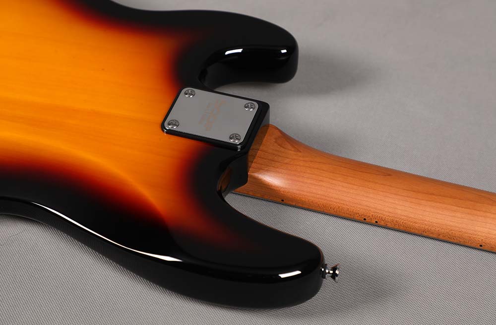 Sqoe SPB600 Precision Bass Guitar, Sunburst